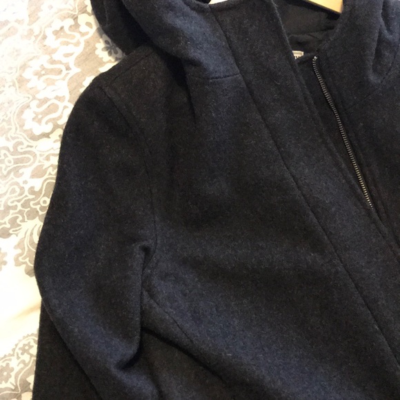 Heavy, wool hooded coat jacket - Picture 6 of 12